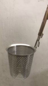 Vợt Trụng Bún Phở INOX 304 ĐÚC LOẠI DÀY CAO CẤP Tay Cầm Gỗ Chống Nóng Trụng Hủ Tiếu Mì Trụng Chiên Rau Củ
