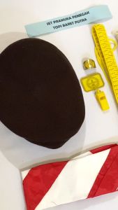 Paket Atribut Pramuka Penegak Topi Baret Dan Boni Putra Putri (Kuning) SMA