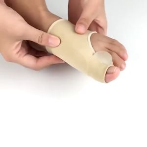 ถุงเท้าสวมนิ้วโป้งเสริมซิลิโคน Hallux Valgus Sock ป้องกัน นิ้วเท้าคด นิ้วเท้าเก เจ็บปุ่มกระดูกเท้า