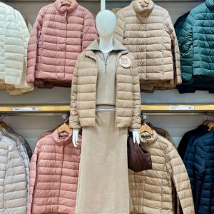 Lightweight Compact White Duck down Jacket Womens Short Style Travel Warm Inner Wear Outerwear Winter Season Commute Fashion