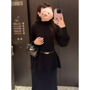 Red French Style Semi-High Collar Sweater Womens Autumn Winter Slim Fit Base Layer Knitted Top Christmas Day Outfit Ideas