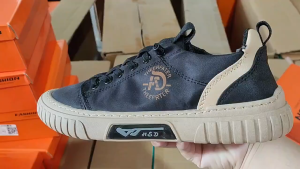 SCG Sepatu Sneakers ST-15 Pria Fashion Casual Outdoor Kuliah kerja santaiSepatu sneakers Pria ImportSepatu Therafter Fashion.. Shoes Termurah Sepatu Pria Kekinian Sneakers Kasual Sepatu Tali Running