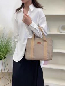 Túi Đựng Đồ Ăn Trưa Cỡ Lớn Màu Trơn Kiểu Xách Tay Có Lớp Lót Bên Trong Bằng Giấy Bạc Khóa Kéo Dùng Cho Công Việc Trường Học Tiện Ích Đựng Đồ Ăn.