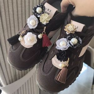 Advanced Pearl Tassel Shoe Charm Buckle New Pearl Daisy Flower Shoelaces Charms for Sneakers DIY Detachable Shoes Decorations