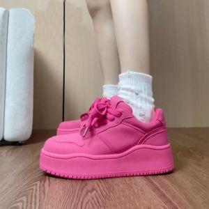 High value Internet celebrity explosion yellow board shoes women 2024 summer new summer dopamine thick sole heightening casual shoes