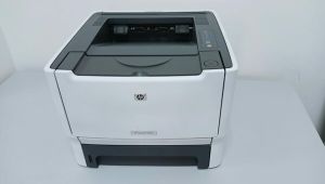 Printer laser HP LaserJet P2015 hitam putih A4