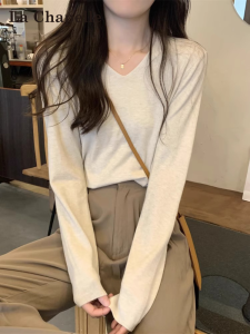 La Chapelle | V-Neck Long Sleeve Knit Sweater for Women