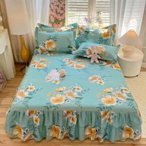 SUNLIGHT HOME Floral Bedsheet With Free PillowcasesBreathable Bed Sheet With LaceComfortable Mattress Cover