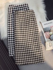 Thickened Woolen Plaid A-Line Midi Skirt Womens Autumn Winter New High Waist Fashion Slimming Bodycon Skirt Commute Style