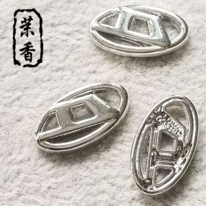 กิ๊บติดผมโลหะสีเงินรูปวงกลมสำหรับผู้ใหญ่ ตกแต่งด้วยเพชร ขอบโลหะผสม ตัวอักษร D งานฝีมือ DIY เครื่องประดับแฟชั่น