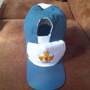 topi sekolah SMA putih bordir TUTWRI bahan seragam sekolah