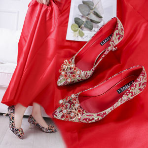 UCMVZO Women High Heel Shoes Embroidered Traditional Red Wedding Shoes Fashion Pointed-toe Slip on Ladies Shoes for Formal Casual Size 34-39