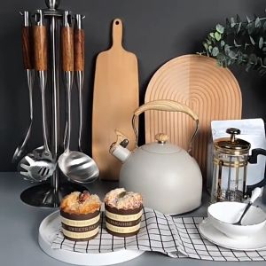 Japanese Style Whistle Boiling Kettle & Stainless Steel Water Bottle: Maximizing Efficiency with Large Capacity Induction Cooker