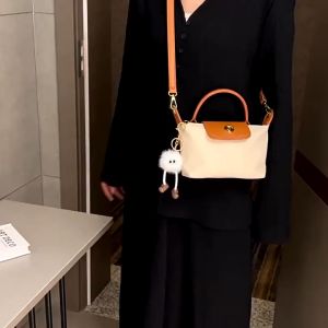 IBB86 TAS SELEMPANG WANITA IMPOR KEKINIAN