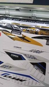 STIKER CRF 150L SEMI FULL GRAFIS SUPERMOTO KEREN KODE 018 STRIPING CRF 150
