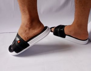 sandal cowok sandal slip cowok sandal slip on sandal Larisa sandal model masuk sandal pailon