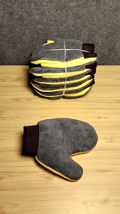 Găng tay rửa xe hơi chuyên dụng hai mặt siêu thấm hút nước