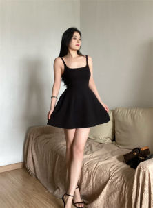 French Style Retro 2024 Summer New Arrival Black Waist Elastic Slim Looking Short Skirt Sling Dress Womens Fashion Fashion