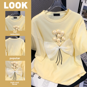 Pure Cotton Short-Sleeve T-Shirt for Women with 3D Flower Design Casual Workwear Style Loose Fit Regular Length