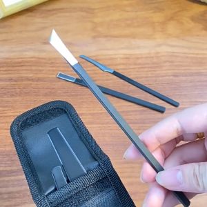 ชุดมีดตัดเล็บขบ ที่ตัดเล็บขบ ชุดเครื่องมือดูแลเล็บเท้า หนังกําพร้า ผลักดัน ผิวที่ตายแล้ว กรรไกรตัดเล็บขบ แต่งเล็บ ที่งัดเล็บ กรรไกรตัดเล็บขบอย่างดี ผลิตภัณฑ์ดูแลเล็บและหนังกำพร้า เซ็ต 3ชิ้น 4ชิ้น แถมกระเป๋าเก็บใบมีด