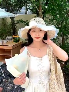 Nón cói đi biển du lịch vành rộng phối ren phong cách tiểu thư sang chảnh thời trang Hàn Quốc