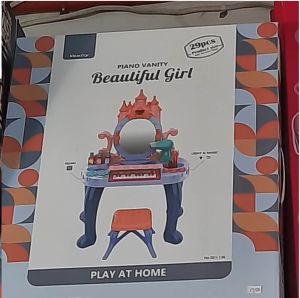 Battery Operated Piano Vanity Beautiful Girl for Kids