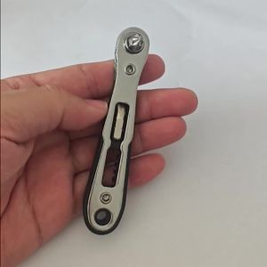 Multifunctional Two-way Multi-function Ratchet Screwdriver Forward and Reverse Working Screwdriver for Tight Spaces Slotted Tool