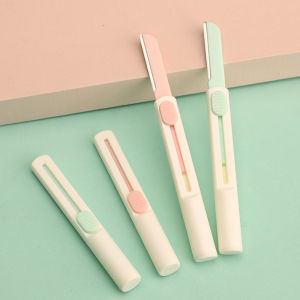 MAGEFY 2pcs Portable Eyebrow Razor Makeup Tool Comb Face Razor Eyebrow Trimmer Blades Shaver Eyebrow Shaper
