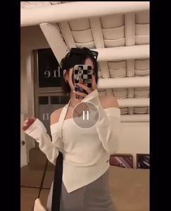 Girls Hub Women Korean Designed Long Sleeve Crop Top Slim Top Shirt Cross Top Ladies 一字肩 短款打底 长袖T恤潮