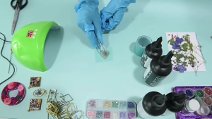 Hard UV Curing Epoxy Resin Glue Crystal Clear odorless UV resin handcrafted DIY UV crystal resin jewelry Tahan lama