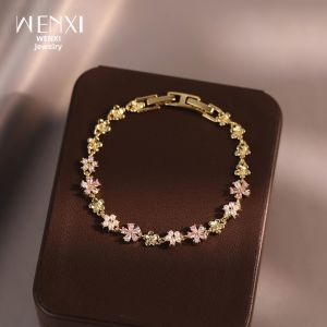 WENXI | Sakura Rice Pearl Handchain