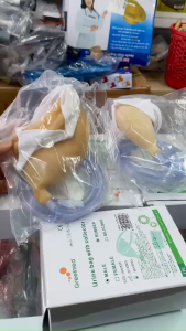 Dụng Cụ Vệ Sinh Hỗ Trợ Đi Tiểu Greetmed - Chất Liệu Silicone