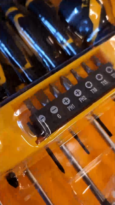 Tolsen 19PCS Magnetic Screwdriver Set Cr-V w/ Precision & STAND (GRIP PRO SERIES) 20183