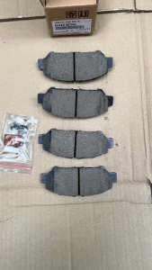 Má phanh trước Toyota Avanza Premio máy xăng 1.5. Bố thắng Avanza chính hãng