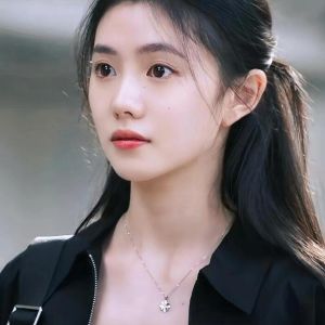 Lucky Four Leaf Clover Necklace Womens Style Pure Silver999 Xuzhi Hoop Necklace Fashionable Jewelry Accessory