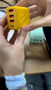 GenesVilla  ชาร์จเร็ว180W 2Type-c+3USB ชุดชาร์จด่วน Fast Charger QC3.0+PD65W หัวชาร์จ อะแดปเตอร์ อะแดปเตอร์ชาร์จ รองรับ Vivo/iPhone/OPPO/Xiaomi/HuaWei