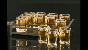 Thickened glass wine glass bar lead-free whiskey glass foreign wine glass white wine glass square beer glass