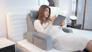 Reading Pillow for Sitting in Bed Adult Back Support Pillow for Bed Sitting up Wedge with Arms
