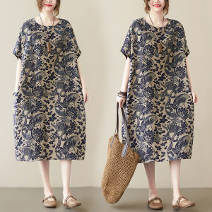 ชุดเดรสคอตั้งแขนสั้นผ้าลินินผสมคอตตอนไซส์ใหญ่สำหรับผู้หญิงในช่วงฤดูร้อน กระโปรงทรงเอยาวปานกลางสไตล์ย้อนยุค