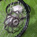 Bánh căm dành cho Sirius 50cc má đùm sau nhỏ niềng nhôm thái lắp như zin không cần chế HTH68 msp *2236. 