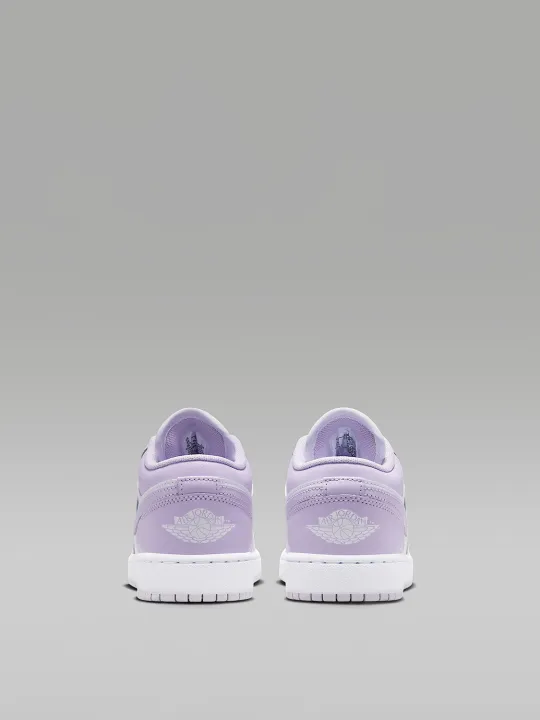 Nike%20%7C%20Gi%C3%A0y%20Th%E1%BB%83%20Thao%20%C4%90%E1%BA%BF%20Th%E1%BA%A5p%20Ch%E1%BB%91ng%20Tr%C6%B0%E1%BB%A3t%20B%E1%BB%81n%20-%20Image%205