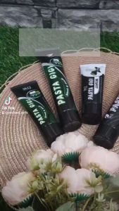 Pasta Gigi Charcoal atau Siwak dan sirih SR12 Membersihkan dan membantu proses pemutihan gigi rontokan karang gigi