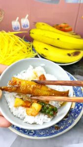 500gr Khô Cá Bóng Bỏ Đầu Nguyên Con Khô Mới Tự Nhiên Kho Quẹt Bá cháy Chiên Thơm Giòn Rắc- ĐẶC SẢN MINH TRIẾT