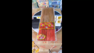 Một Bich Nhang Trầm Ít Khói Không Khói 4 Tất Trong Thờ Cúng