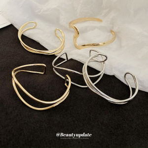 Fashionable Minimalist Cross Wave Bracelet Luxury Sensation Arm Candy Alloy Embedded Artificial Gemstone New Arrival