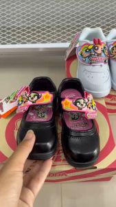 K รองเท้านักเรียน รองเท้านักเรียนหญิง รองเท้าอนุบาล มีทั้งวอร์มขาว และหนังดำ Size 25-35 ราคาป้าย 295-310 บาท