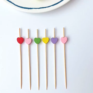 100PCS Tusukan Bambu Cocktail Mocktail Model Hati Tusukan Buah Skewer
