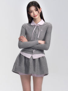 ชุดสองชิ้นสไตล์วิทยาลัยสีชมพูเทาสำหรับผู้หญิง เสื้อเชิ้ตแขนยาวลายสก็อตและกระโปรง ชุดทำงานฤดูใบไม้ผลิ 2025