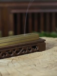 WHL Incense Burner Incense Stick Holder Sandalwood Perfume Home Decorations 卧香炉 祥云线香盒 送防火棉 沉香 檀香炉 香薰炉 家居熏香 安神助眠