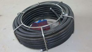 ลวดสปริงทะลวงท่อ ทะลวงท่อตัน ขนาด 16 มิล หัวเปลี่ยน 6 แบบ มีอแดปเตอร์ ยาว 15 เมตร สว่านนมือไฟฟ้า ลวดสปริงทะลวงท่อ กับ งูเหล็ก